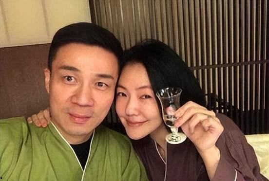 小s吃瓜爆料,娱乐圈那些不为人知的瓜